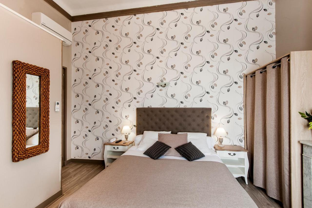 Hotel De Charme Le Provence Salon-de-Provence Eksteriør billede