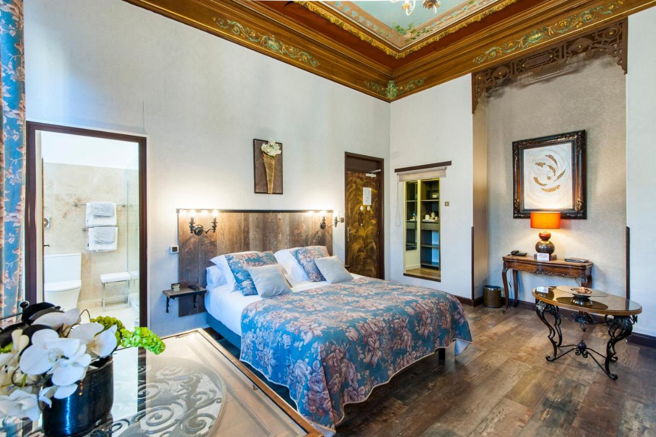 Hotel De Charme Le Provence Salon-de-Provence Eksteriør billede
