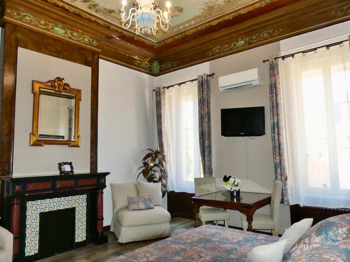 Hotel De Charme Le Provence Salon-de-Provence Eksteriør billede